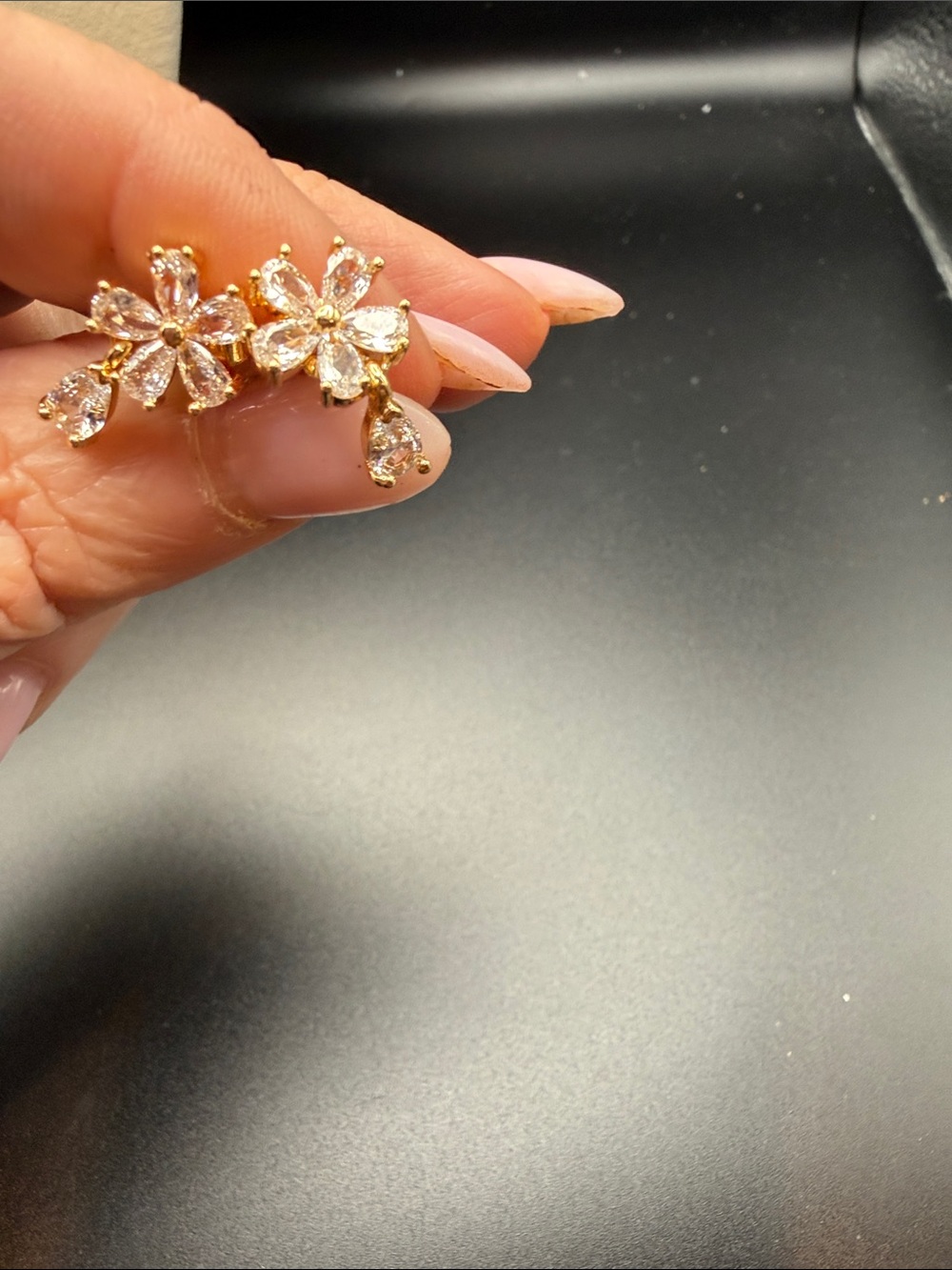 18 gold plated brass czGold Flower Crystal Drop Earrings - Women Jewelry